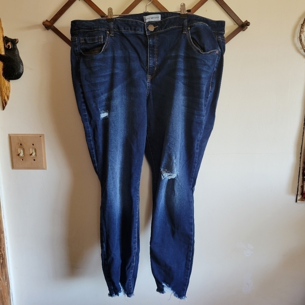 Lane Bryant Mid Rise Skinny Stretchy Distressed Signiture Fit Jean 22